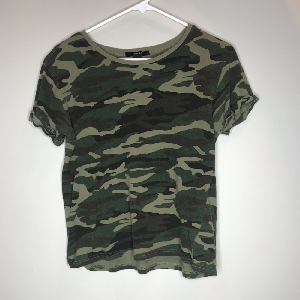 Forever 21 t-shirt
